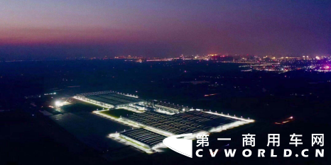 大乘汽車1229新聞通稿-大乘汽車再添羽翼  江西大乘汽車科技產(chǎn)業(yè)園正式投產(chǎn)1210.png
