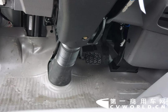 少花錢多辦事，這款不用踩離合、不熄火、省油的輕卡你愛嗎？411.png