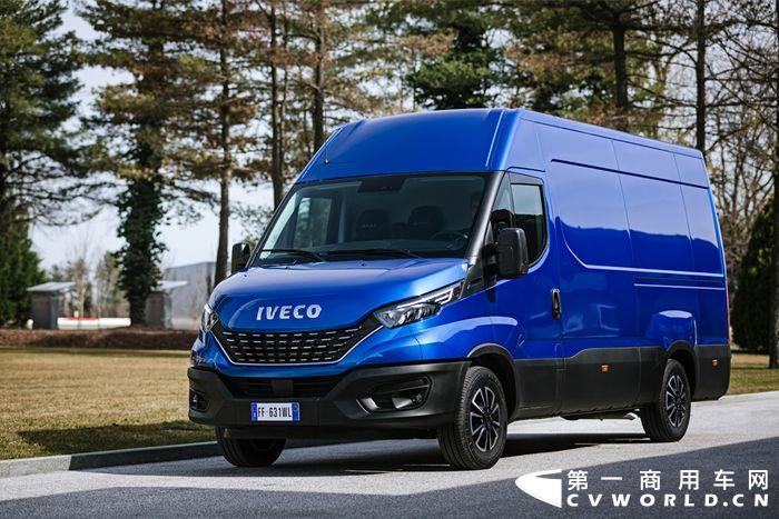 經(jīng)典的依維柯輕型商用車IVECO DAILY.jpg
