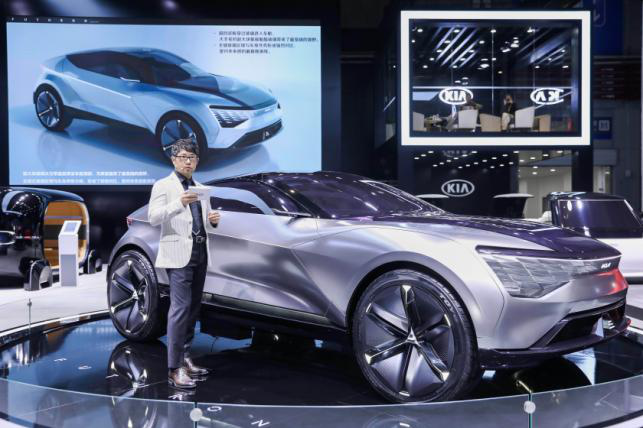 【起亞汽車新聞稿】年輕化設(shè)計(jì)及智慧科技領(lǐng)航 起亞汽車參展進(jìn)博會(huì) 引領(lǐng)未來移動(dòng)出行 2024.png