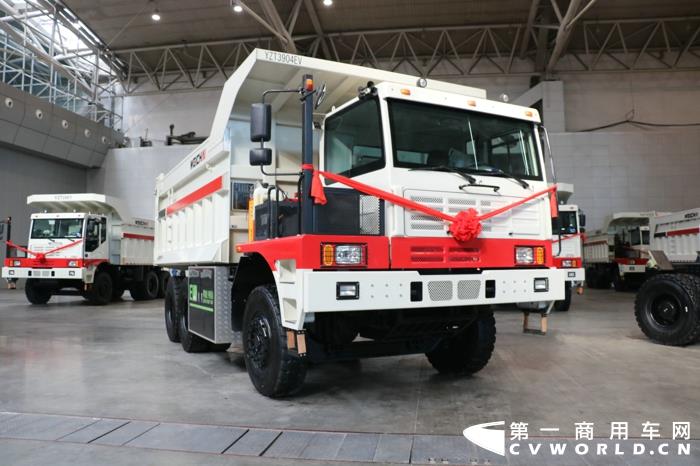 90T純電動(dòng)礦用車.jpg