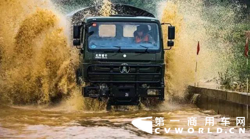 北奔重型汽車集團(tuán)有限公司是中國(guó)兵器工業(yè)集團(tuán)直屬大型高端支柱型重型商用汽車制造企業(yè)。自1996年公司成立至今，經(jīng)過(guò)二十余年的奮斗，已成長(zhǎng)為國(guó)內(nèi)重卡界具有較大影響力和覆蓋面的骨干企業(yè)，更在國(guó)家軍工行業(yè)中脫穎而出。