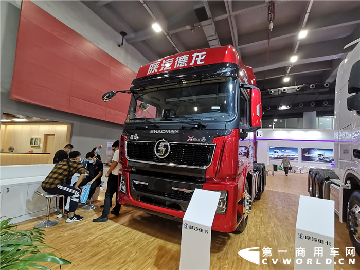 11月20日，第五屆廣州國際商用車展覽會在廣州琶洲中國進出口商品交易會展館隆重舉行。本屆展會成為疫情后我國乃至全球范圍內(nèi)極少數(shù)堅持舉辦的商用車展，是國內(nèi)外商用車行業(yè)重要的發(fā)布、展示和交流、交易平臺。該展會與第十八屆廣州國際車展同期、同地舉辦。