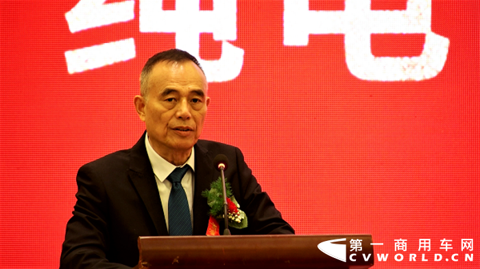 批量交付純電動(dòng)牽引車 開(kāi)沃新能源助力鄂爾多斯綠色建設(shè)2.png