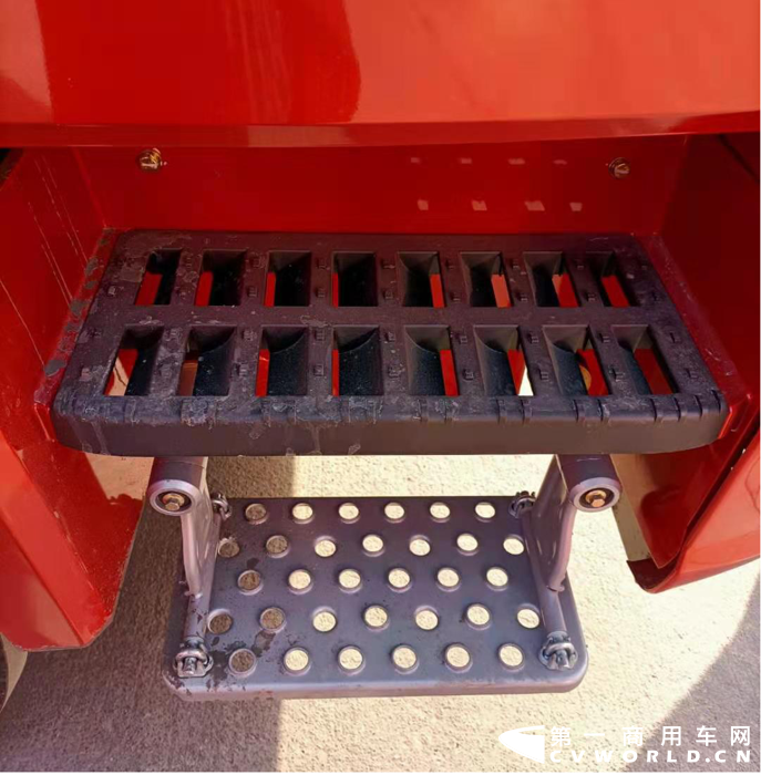神車J6P價(jià)值版8.png