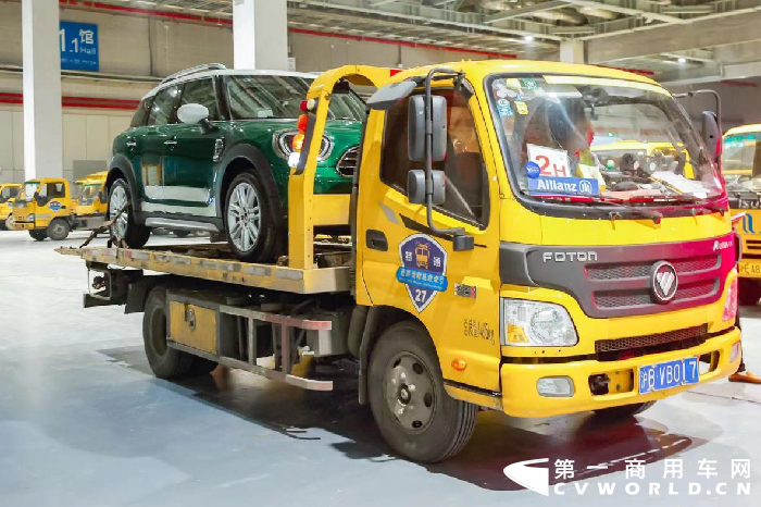 1000家汽車商、1310輛展車、36萬平米展廳，128輛全球首發(fā)車輛……