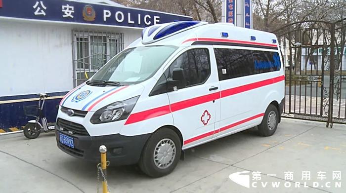 新全順智慧救護(hù)車服務(wù)全國(guó)，移動(dòng)ICU實(shí)現(xiàn)“上車即入院”4.webp.jpg