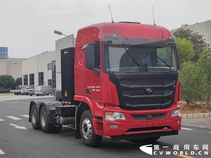 廈門金龍換電牽引車.jpg
