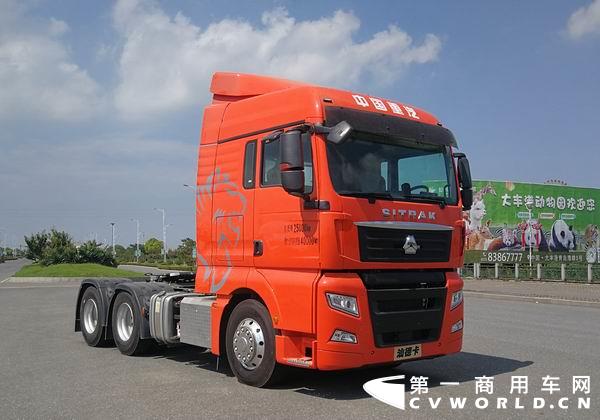 汕德卡牽引車.jpg