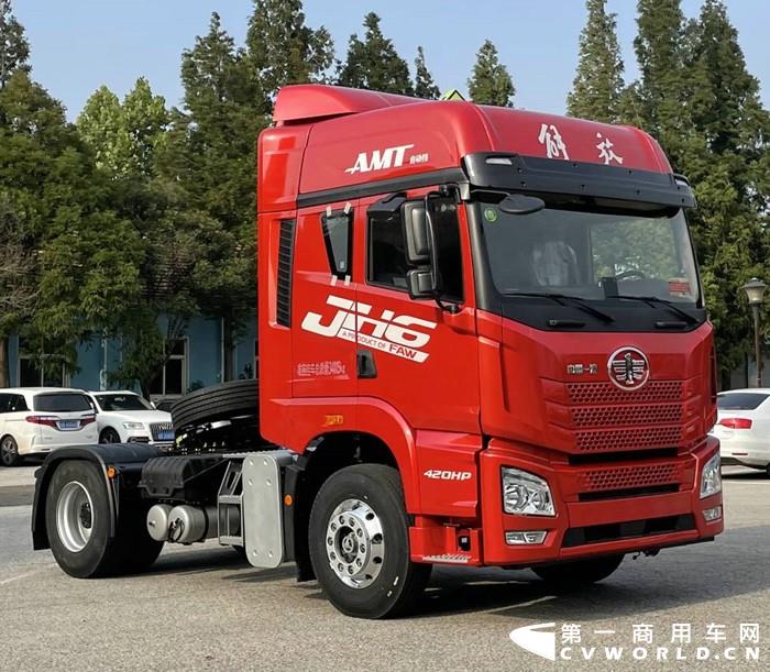解放JH6自動(dòng)擋牽引車.jpg