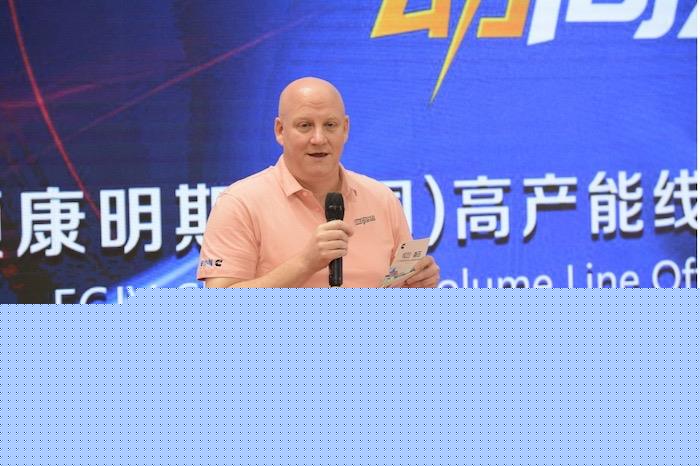 康明斯4.jpg