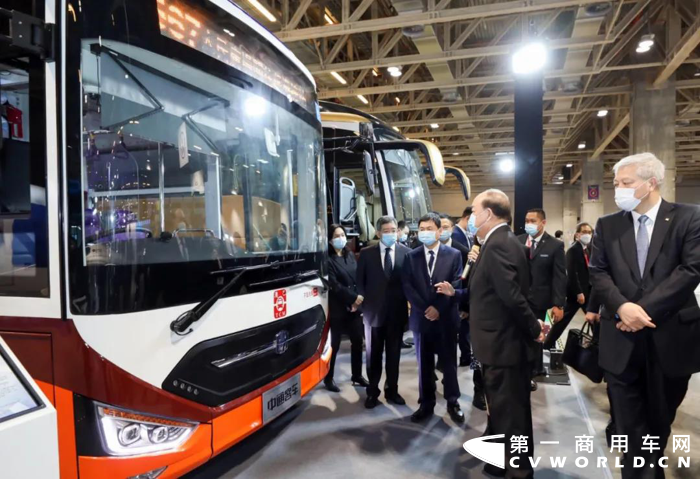 2021年11月12日，第十一屆中國（澳門）國際汽車博覽會(huì)在澳門威尼斯人金光會(huì)展中心拉開序幕，中通客車攜超級(jí)大巴H12、增程式N11、氫燃料N10、瑞通V59四款精品亮相。
