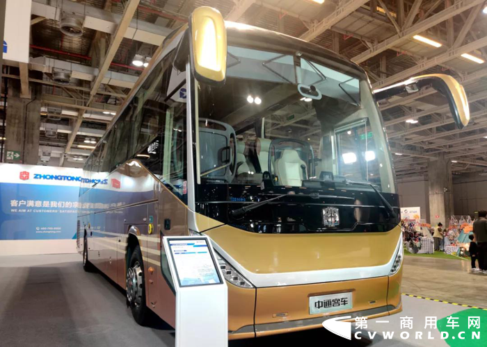 2021年11月12日，第十一屆中國（澳門）國際汽車博覽會(huì)在澳門威尼斯人金光會(huì)展中心拉開序幕，中通客車攜超級(jí)大巴H12、增程式N11、氫燃料N10、瑞通V59四款精品亮相。