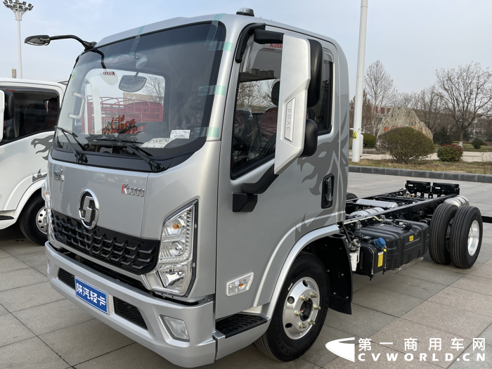 陜汽輕卡2022商務(wù)年會展車7.png