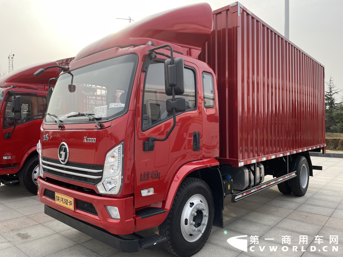 陜汽輕卡2022商務(wù)年會展車8.png