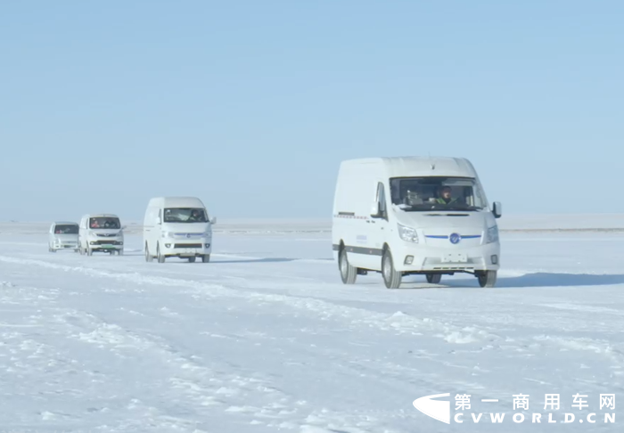 冬奧會帶火了冰雪運動 圖雅諾輕客“親自”上場體驗5.png