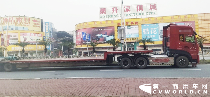 東風天龍KL 2.png