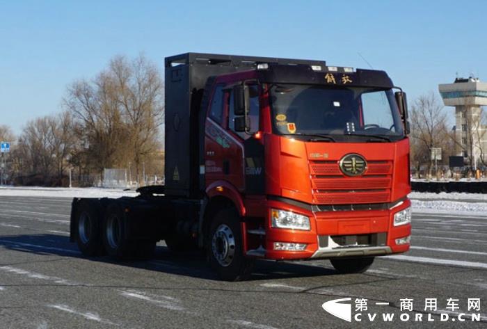 j6p換電式純電動半掛牽引車CA4250P66T1BEVA2青島1.jpg