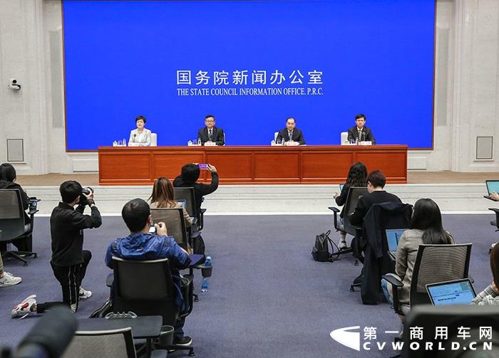 新聞現(xiàn)場.jpg