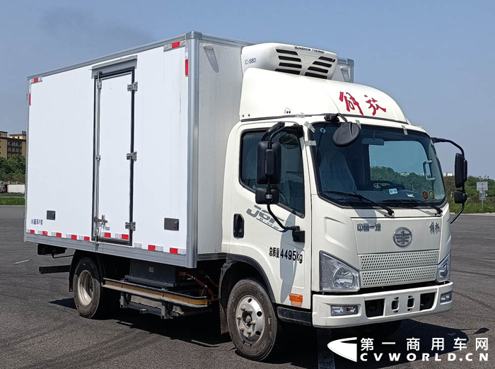 新能源卡車4.png