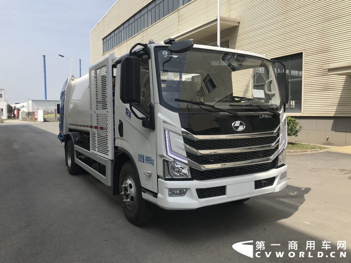 新能源卡車11.png