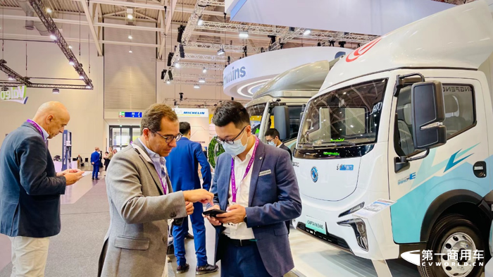 東風汽車股份在德國漢諾威商用車展上強勢吸粉4.png