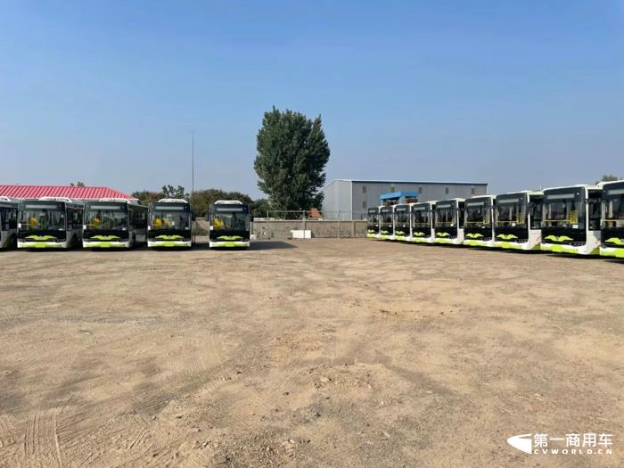中車電動全新C10批量交付青島7.jpg