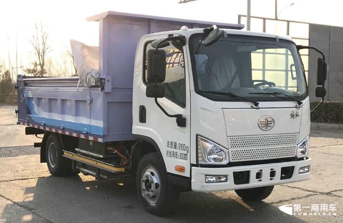 【第一商用車網(wǎng) 原創(chuàng)】在工信部第369批新車申報公示中，解放700馬力牽引車來了！