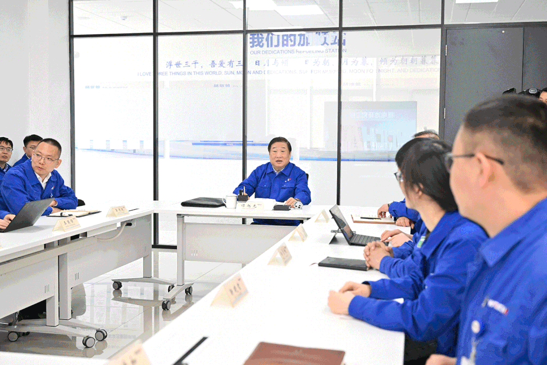 譚旭光：濰柴發(fā)展新能源絕不能瞎忽悠、隨風(fēng)擺、當(dāng)混子！2.gif