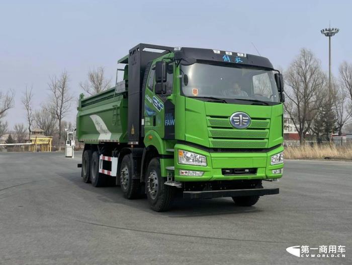 【第一商用車網 原創(chuàng)】在第370批新車申報公示中，共有30款產品掛解放牌商標，規(guī)模仍不算太大，但細看仍是亮點多多。