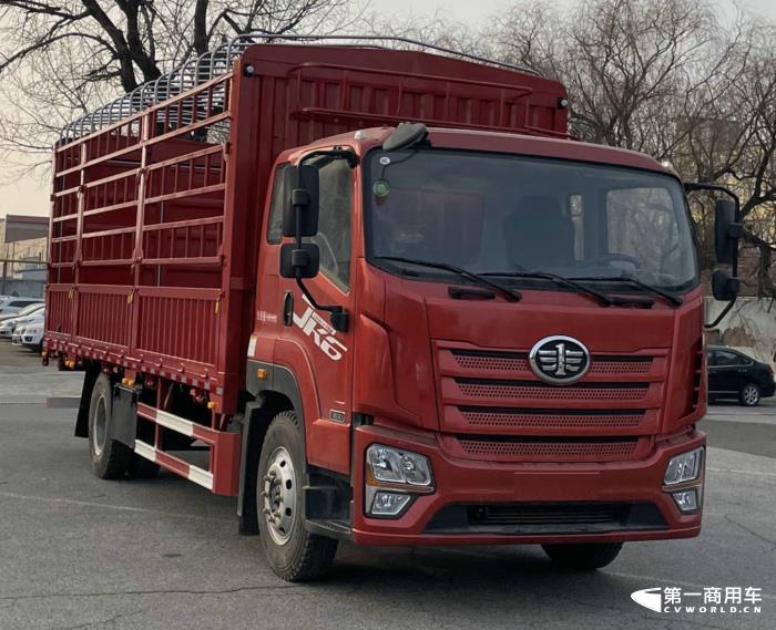 【第一商用車網 原創(chuàng)】在第370批新車申報公示中，共有30款產品掛解放牌商標，規(guī)模仍不算太大，但細看仍是亮點多多。