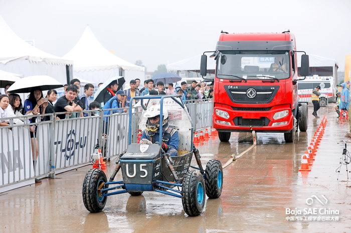 東風(fēng)商用車助力汽車產(chǎn)業(yè)蓬勃發(fā)展3.png