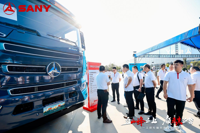 三一工程車輛全系新品搶灘發(fā)布！6.png
