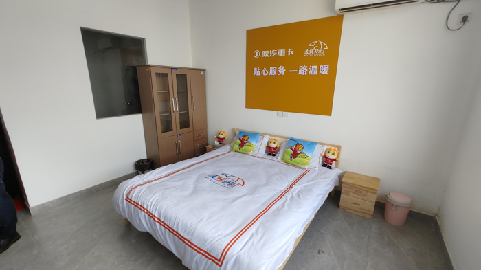 陜汽重卡9.png