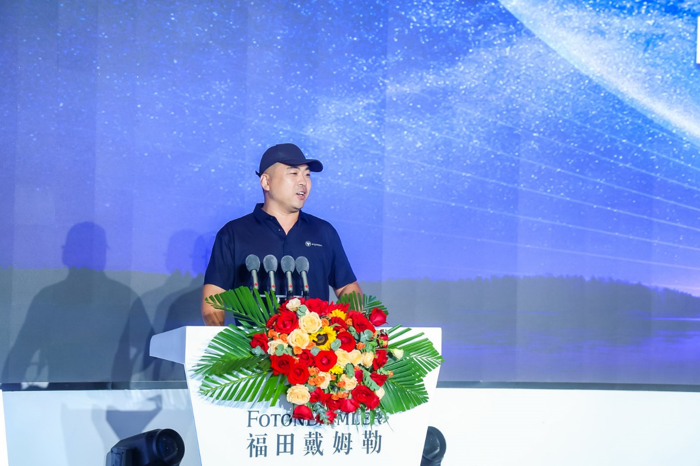 【第一商用車網(wǎng) 原創(chuàng)】8月29日，歐曼銀河星享會在北京超級卡車體驗中心正式成立。作為中國首個高端重卡客戶俱樂部，銀河星享會的成立將為用戶帶來什么？對市場有哪些深遠(yuǎn)意義？