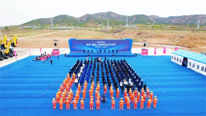【第一商用車網(wǎng) 原創(chuàng)】濰柴動(dòng)力與比亞迪合資工廠開工，或?qū)?qiáng)勢(shì)助力濰柴新能源商用車的輕卡業(yè)務(wù)。