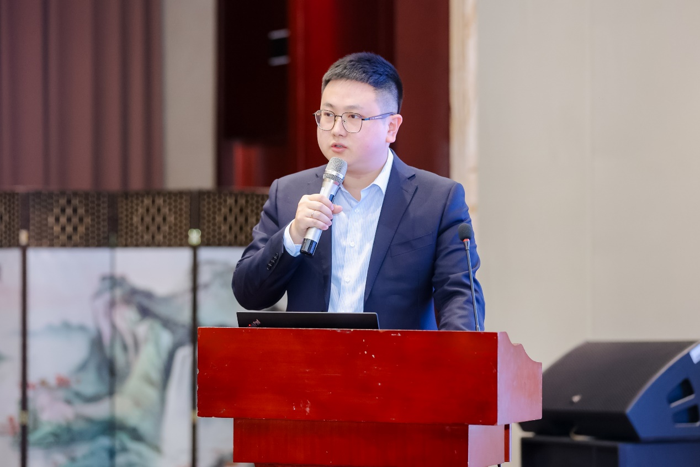 2023中國(guó)汽車工業(yè)協(xié)會(huì)標(biāo)準(zhǔn)法規(guī)年會(huì)暨汽車新技術(shù)標(biāo)準(zhǔn)創(chuàng)新研討會(huì)在北京召開(kāi)12.png