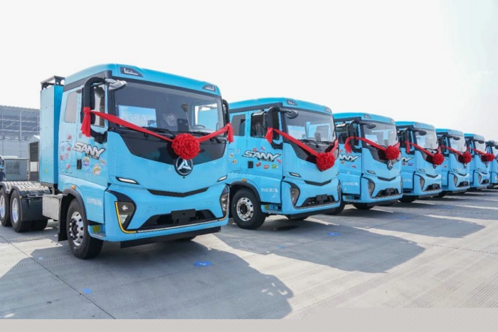 三一江山SE換電牽引車.jpg