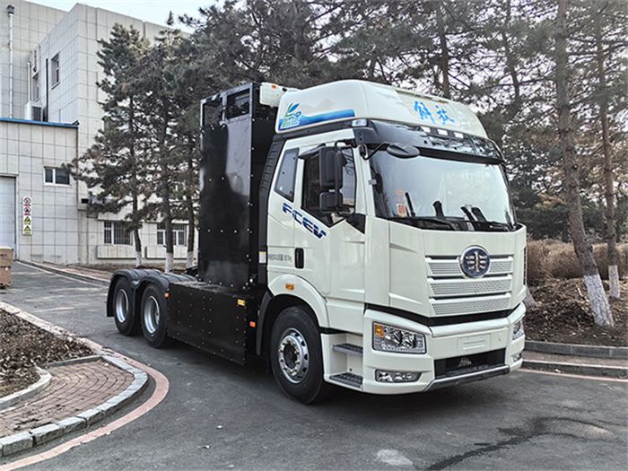 【第一商用車網(wǎng) 原創(chuàng)】工信部發(fā)布的第383批新車公示中，新能源重卡申報(bào)車型有哪些看點(diǎn)？