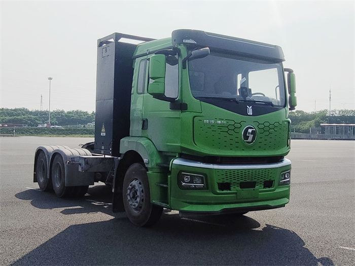 【第一商用車網(wǎng) 原創(chuàng)】工信部發(fā)布的第383批新車公示中，新能源重卡申報(bào)車型有哪些看點(diǎn)？
