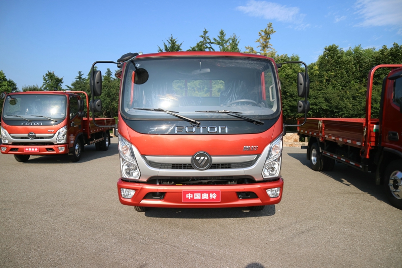 現(xiàn)場(chǎng)展車(chē)